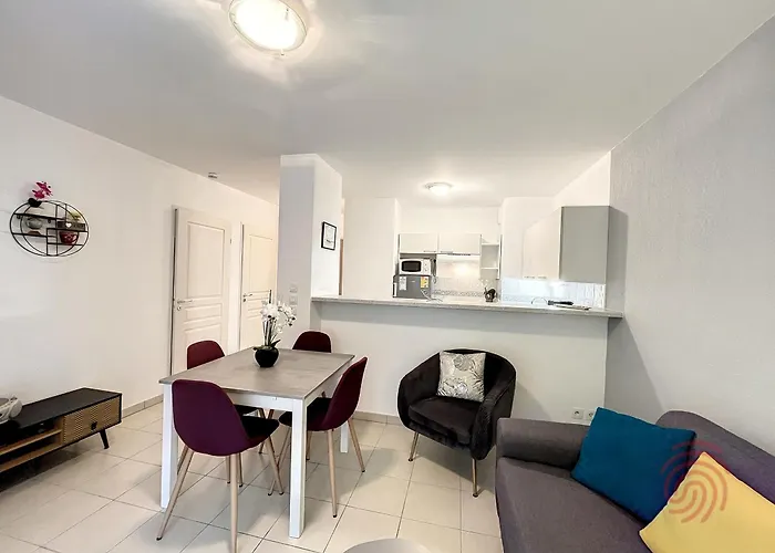F2 Climatise A Lamalou-les-bains, Terrasse, Proche Centre Et Thermes, Animaux Acceptes - Fr-1-451-167 *